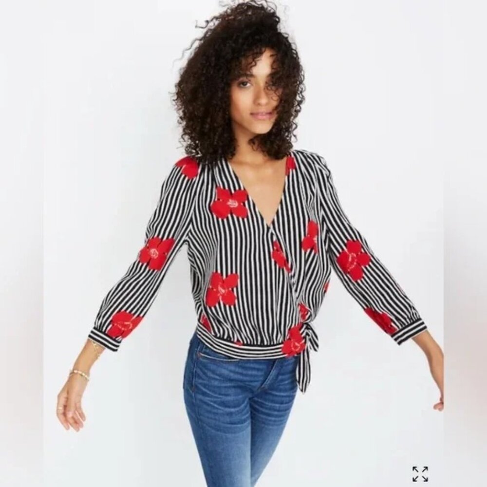 Madewell Candied Orchids Stripe Wrap top. 3/4 sleeve. Size Small